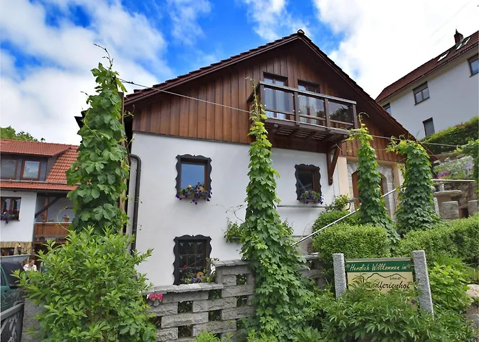 Relaxing With Garden Dom wakacyjny