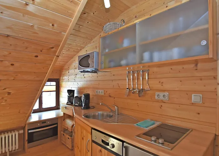 Dom wakacyjny Relaxing With Garden *